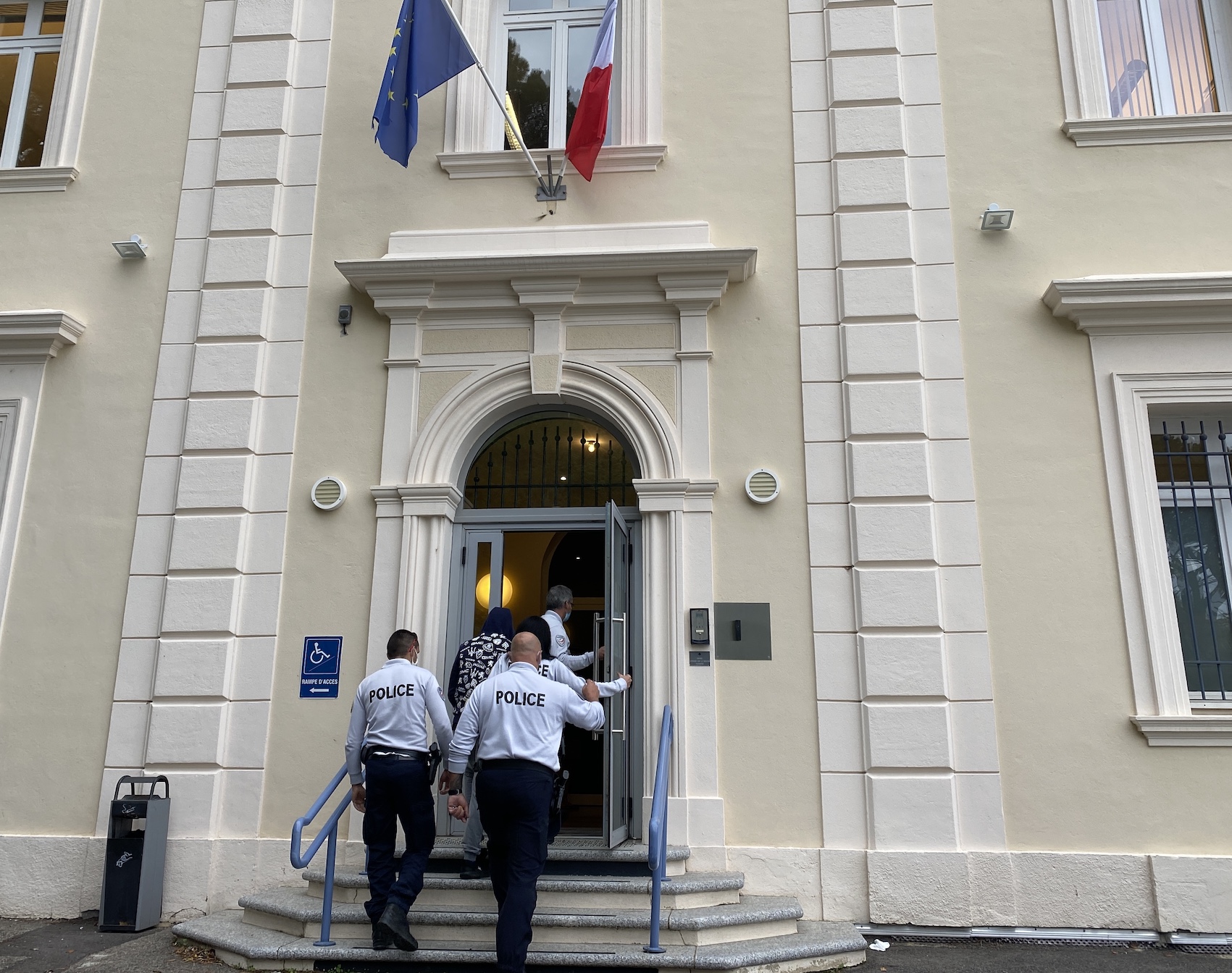 Homme arrêté avec un "katana" à Ajaccio : le tribunal administratif de Bastia annule son expulsion