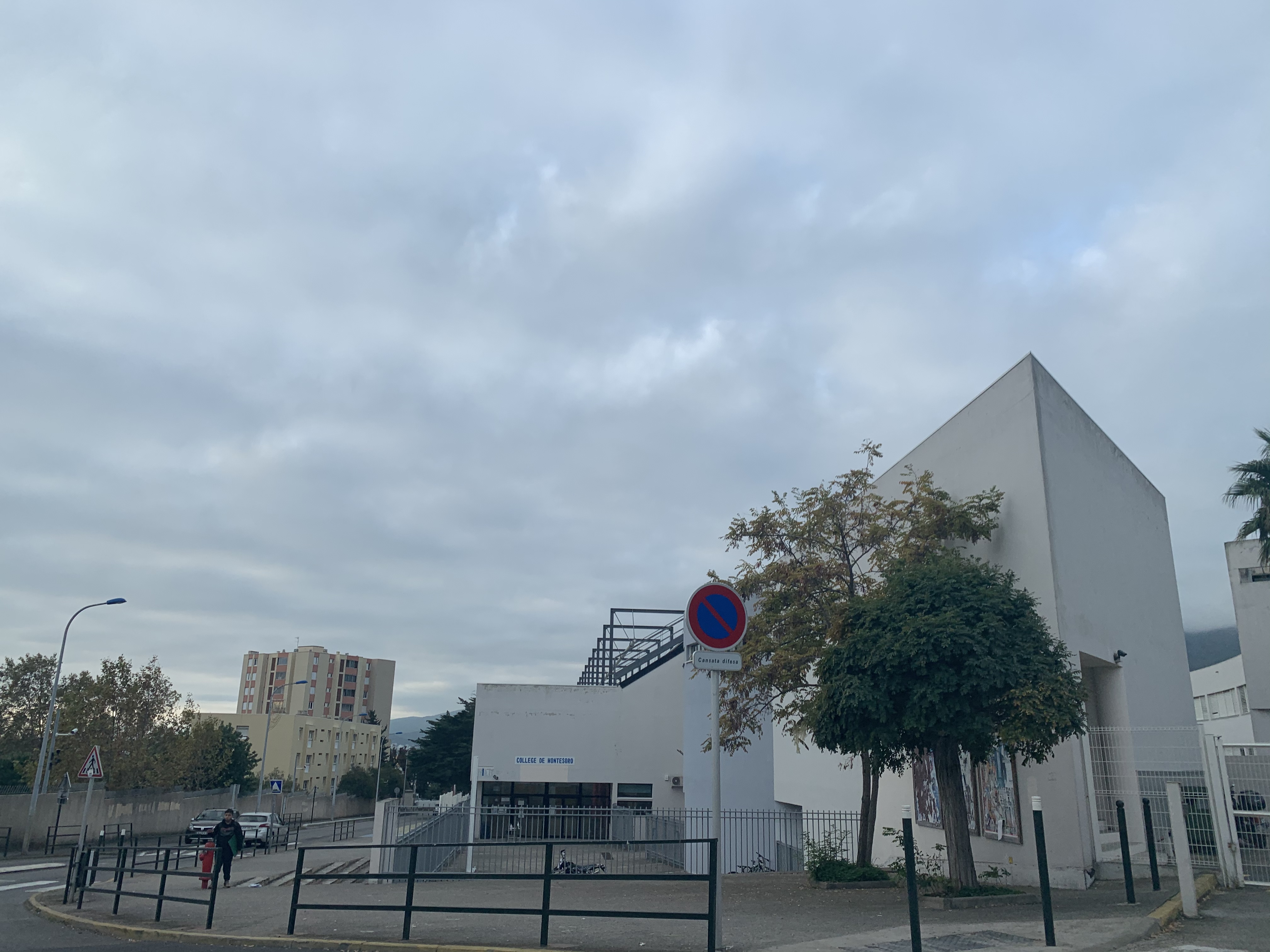 Grève sanitaire dans les établissements scolaires : faible participation en Corse