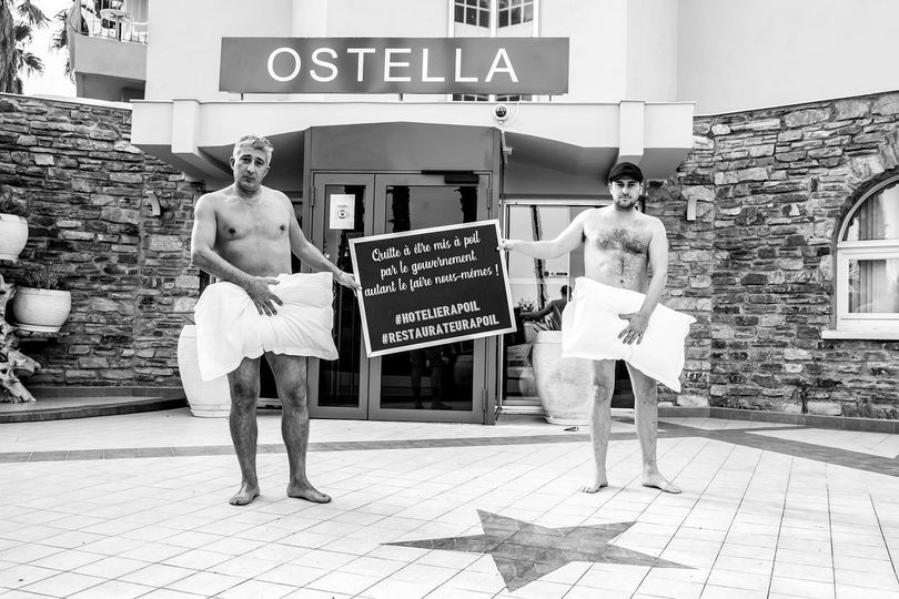 PHOTOS - Artisans et commerçants corses posent nus pour dénoncer la fermeture de leurs établissements
