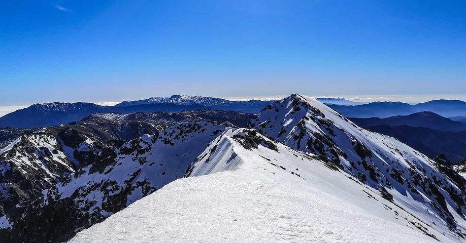 La photo du jour : au sommet de la Punta à a Vetta