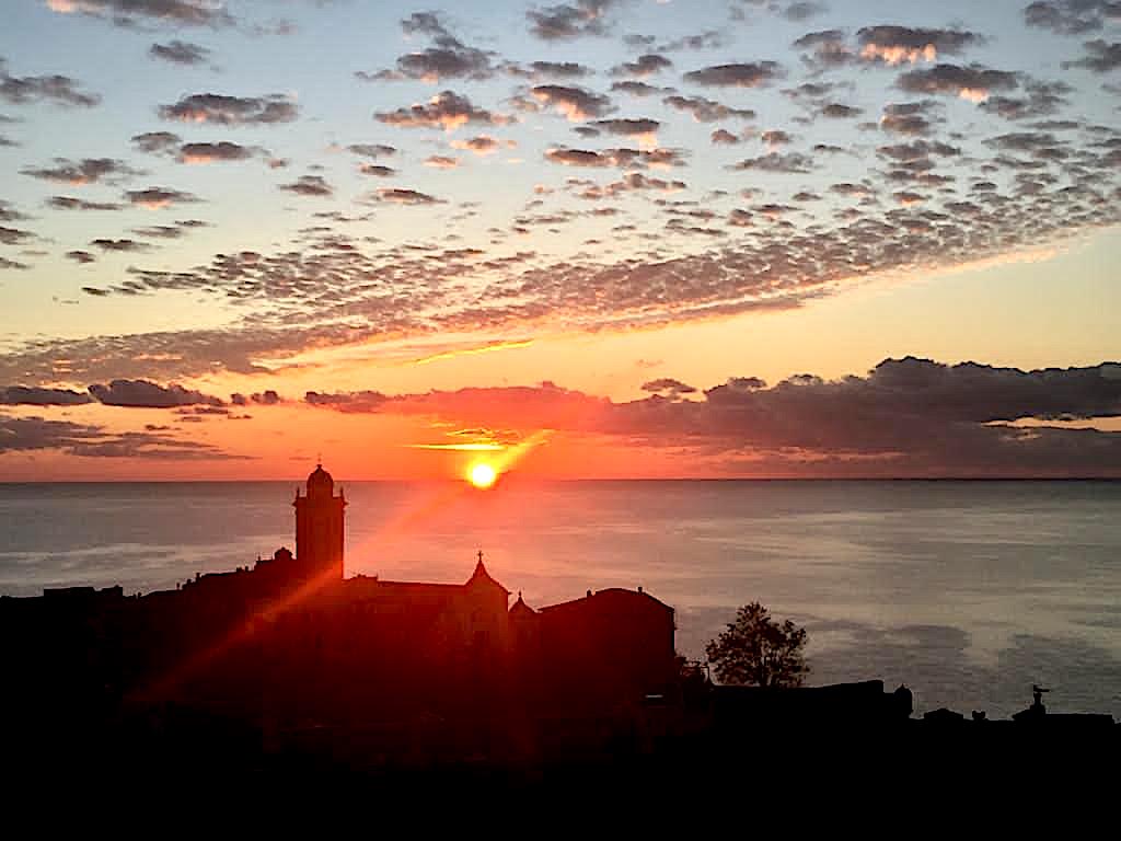 La photo du jour : u sole splende sopra Bastia