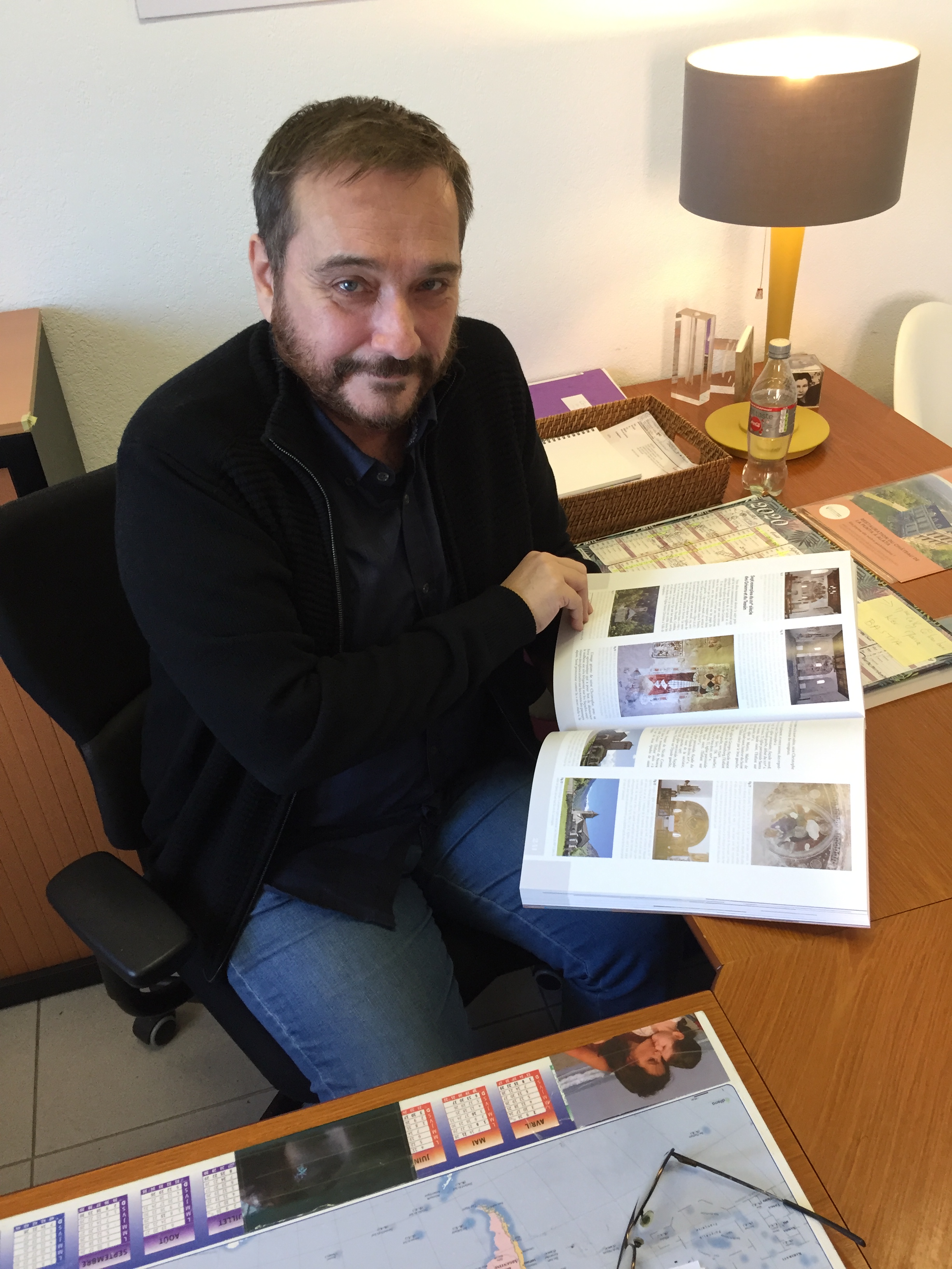 Michel-Édouard Nigaglioni, chercheur au service inventaire de la CdC, a présenté l'ouvrage à CNI