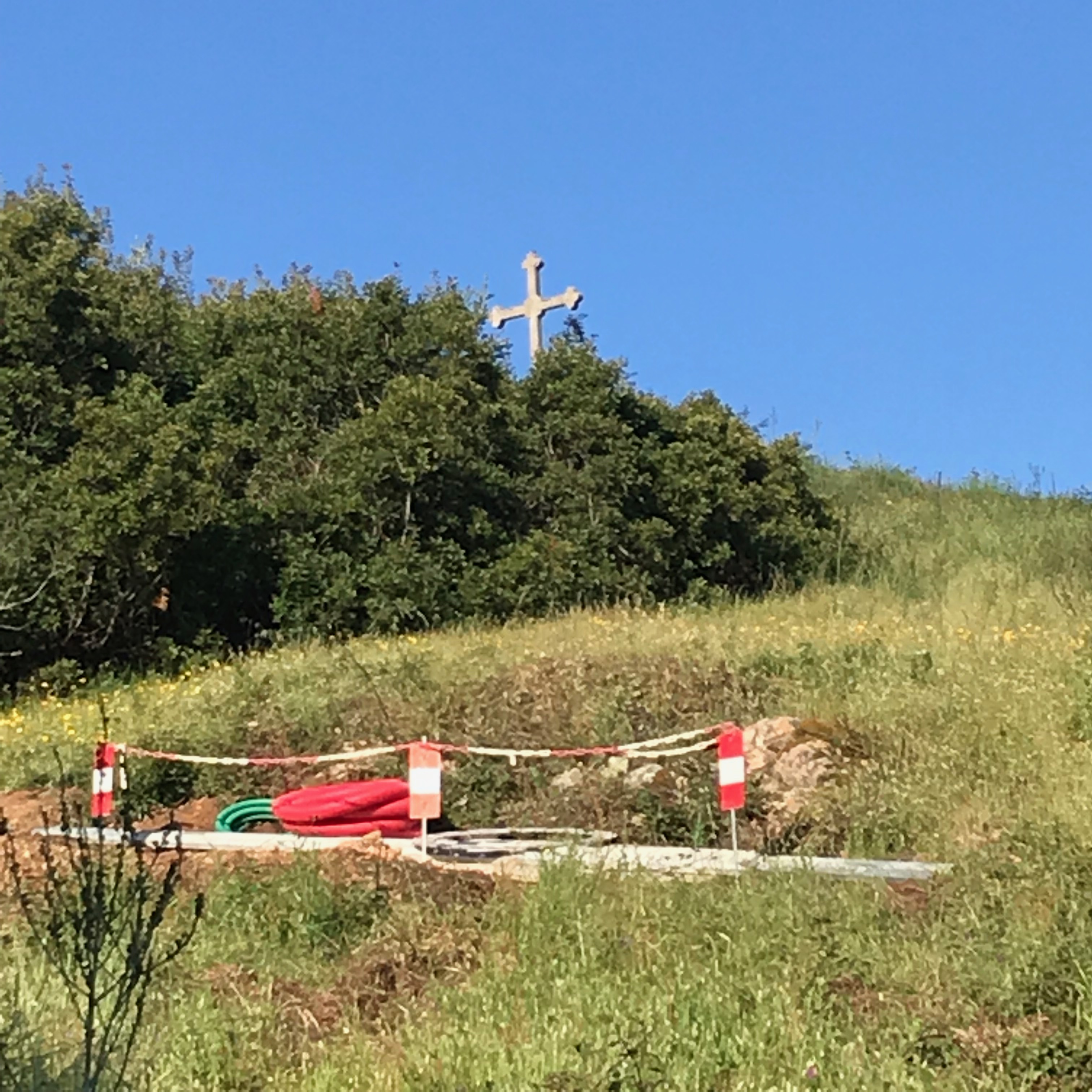 Antenne téléphonique de Peri : le tribunal administratif ordonne au collectif de quitter les lieux