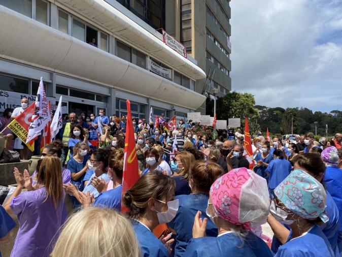 A Bastia les syndicats demandaient une revalorisation des salaires, des lits supplémentaires ainsi qu'une nouvelle structure (Archives CNI)
