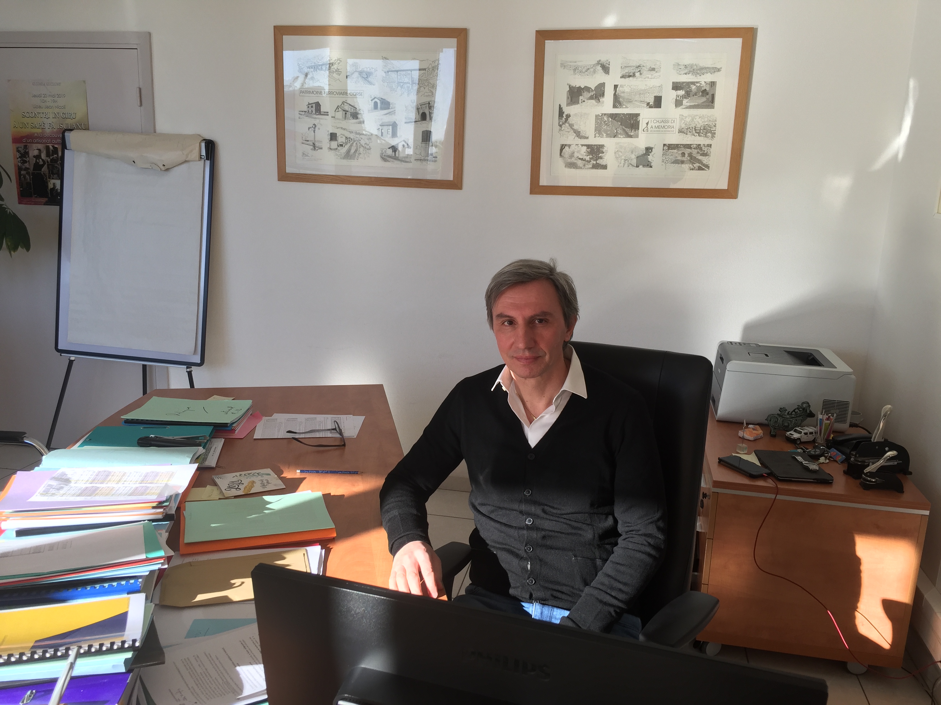 Christian Mendivé, aprés 4 ans et 1/2 passé en Corse, est nommé en Indre et Loire.