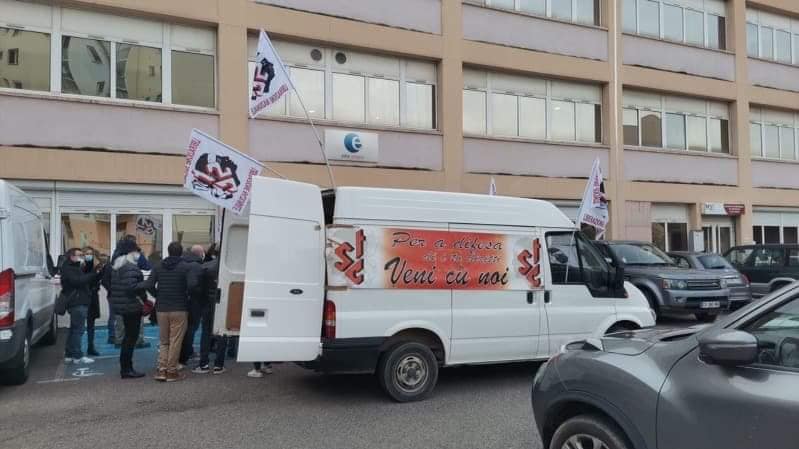 Photo page Facebook Core in Fronte