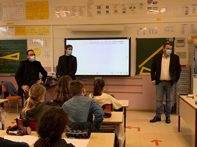 Parlement des enfants : Paul-André Colombani en visite à l'école de Trinité