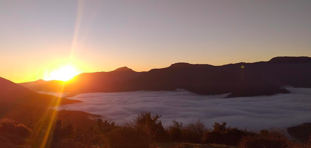 Lever du soleil depuis Lento (Photo Karine Crocfer)