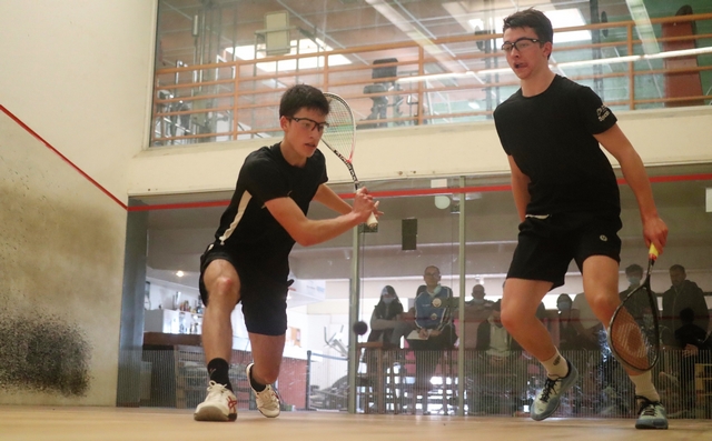 Antonin face à Laszlo Godde