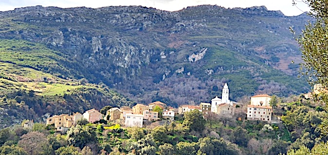 La photo du jour : u bellu paese di Santu Petru di Tenda