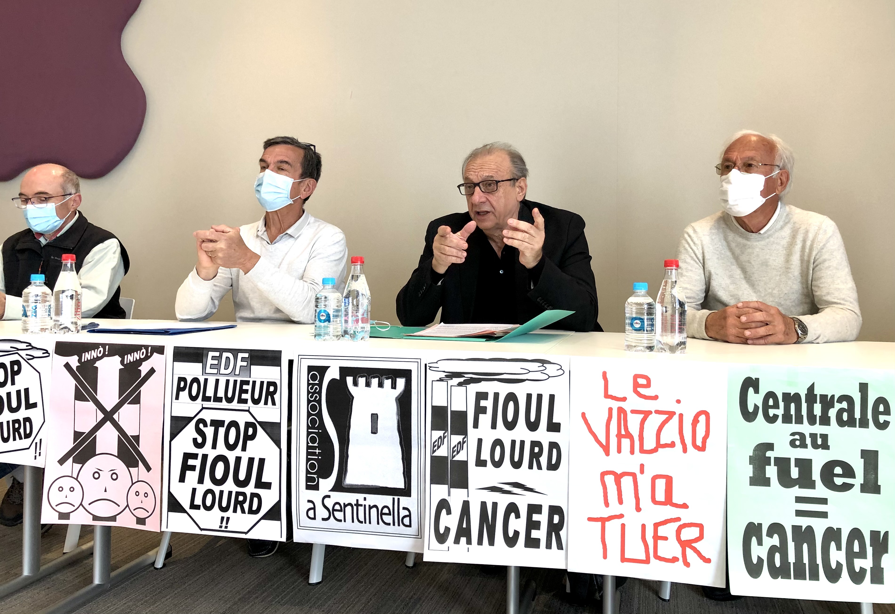 A Sentinella et Aria Linda ce mardi 23 mars à Ajaccio. Photo : Michel Luccioni