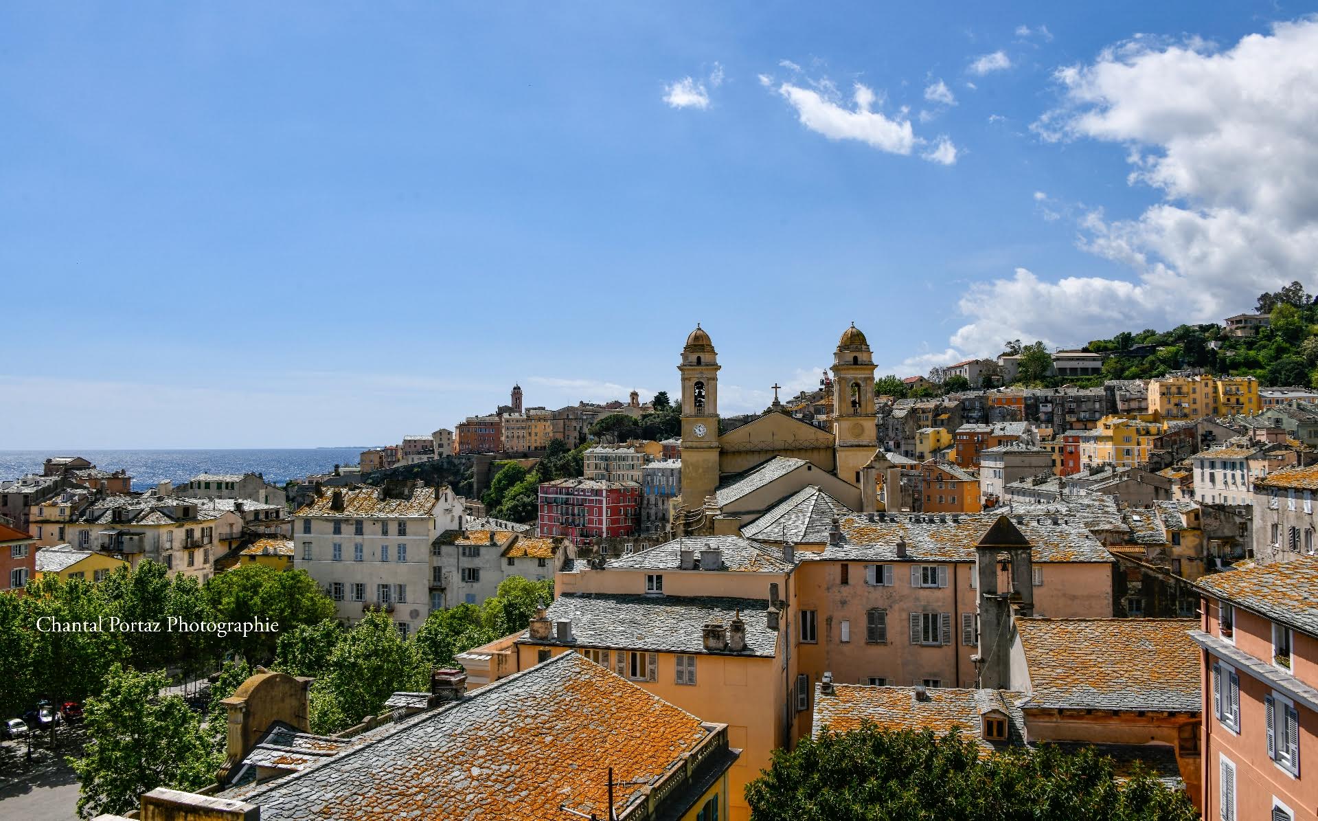 La photo du jour : sur les toits de Bastia
