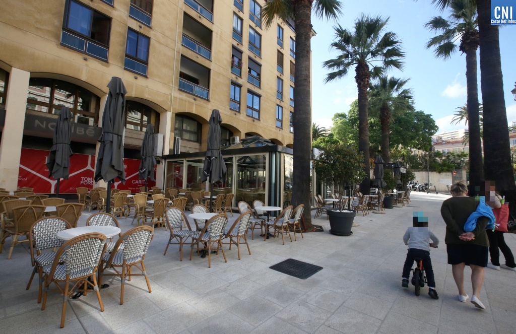 Photo illustration Michel Luccioni