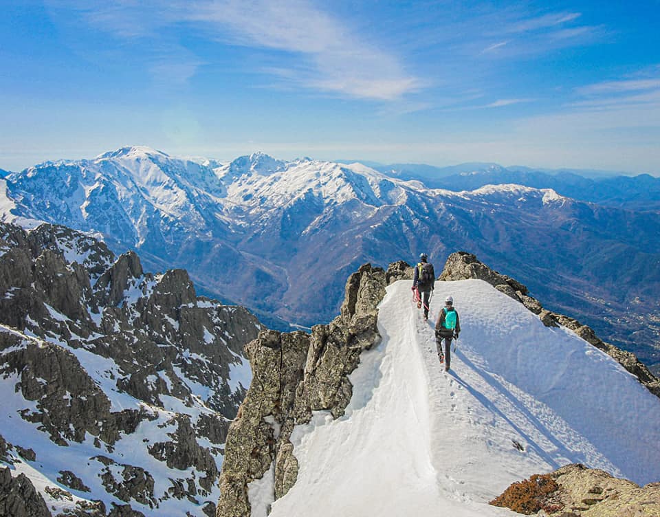 La saison des randonnées en montagne débute en Corse : comment éviter les accidents ?