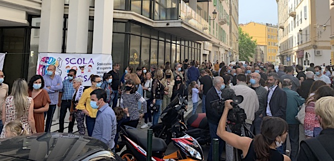 Enseignement immersif : « la décision du Conseil Constitutionnel est un déni de démocratie »