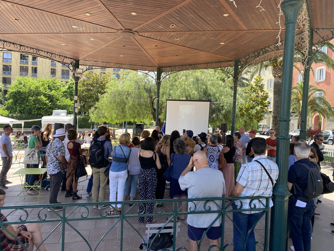 Crise sanitaire : « Réaction 19 Corse » pointe du doigt les mesures « liberticides » 