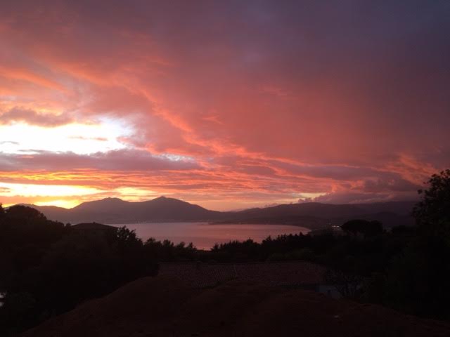 Coucher de soleil sur le golfe d'Ajaccio (Marie De Susini)