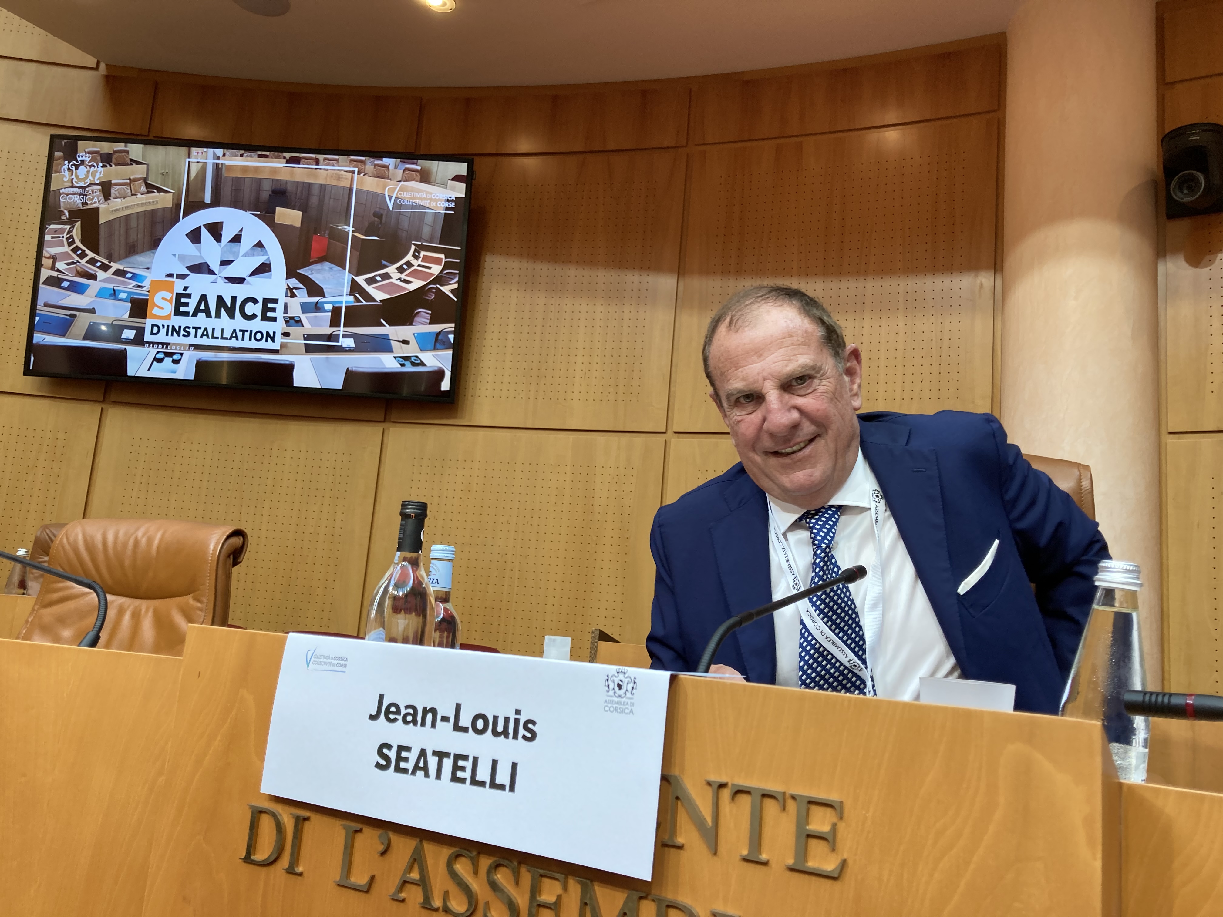 Jean-Louis Seatelli (Un Soffiu Novu), doyen d’âge de l’Assemblée de Corse, est chargé de présider le début de la session - Photo Michel Luccioni