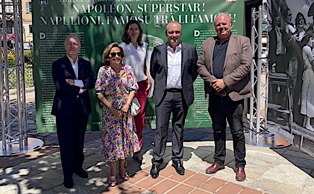 L'exposition "Napoléon, Superstar !" se tient du 9 juillet au 5 septembre Place Foch à Ajaccio. (Photo Julia Sereni)