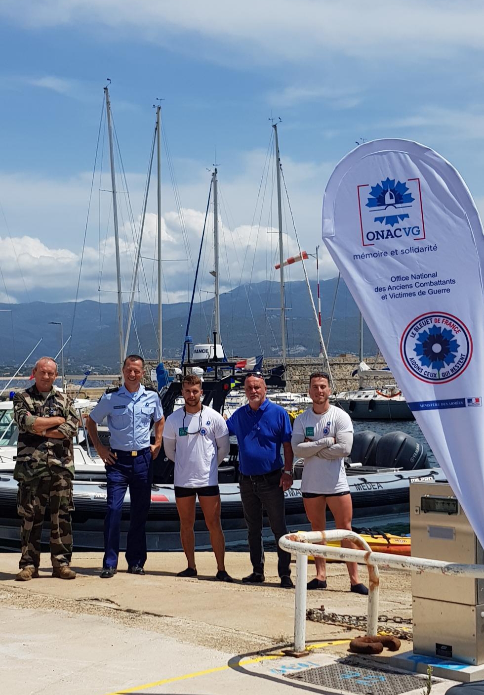 Tour de Corse en kayak bouclé pour le « Bleuet »