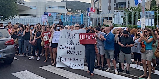 La manifestation de Bastia - photo Livia Santana