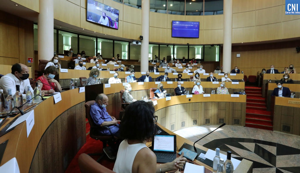 Photo illustration - Michel Luccioni