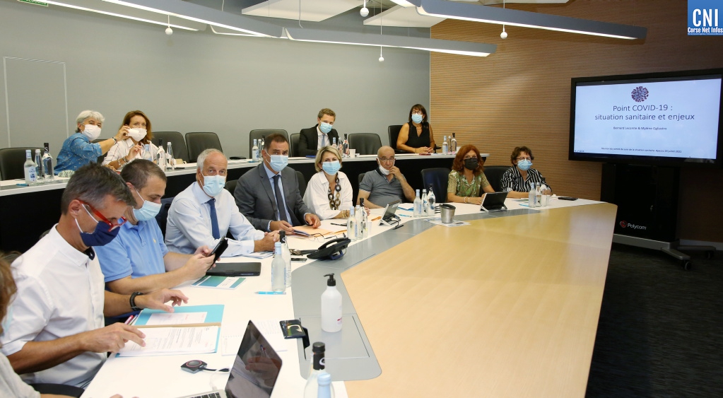 Gilles Simeoni a réuni le Comité de suivi de la situation sanitaire à l'Assemblée de Corse. Photo : Michel Luccioni