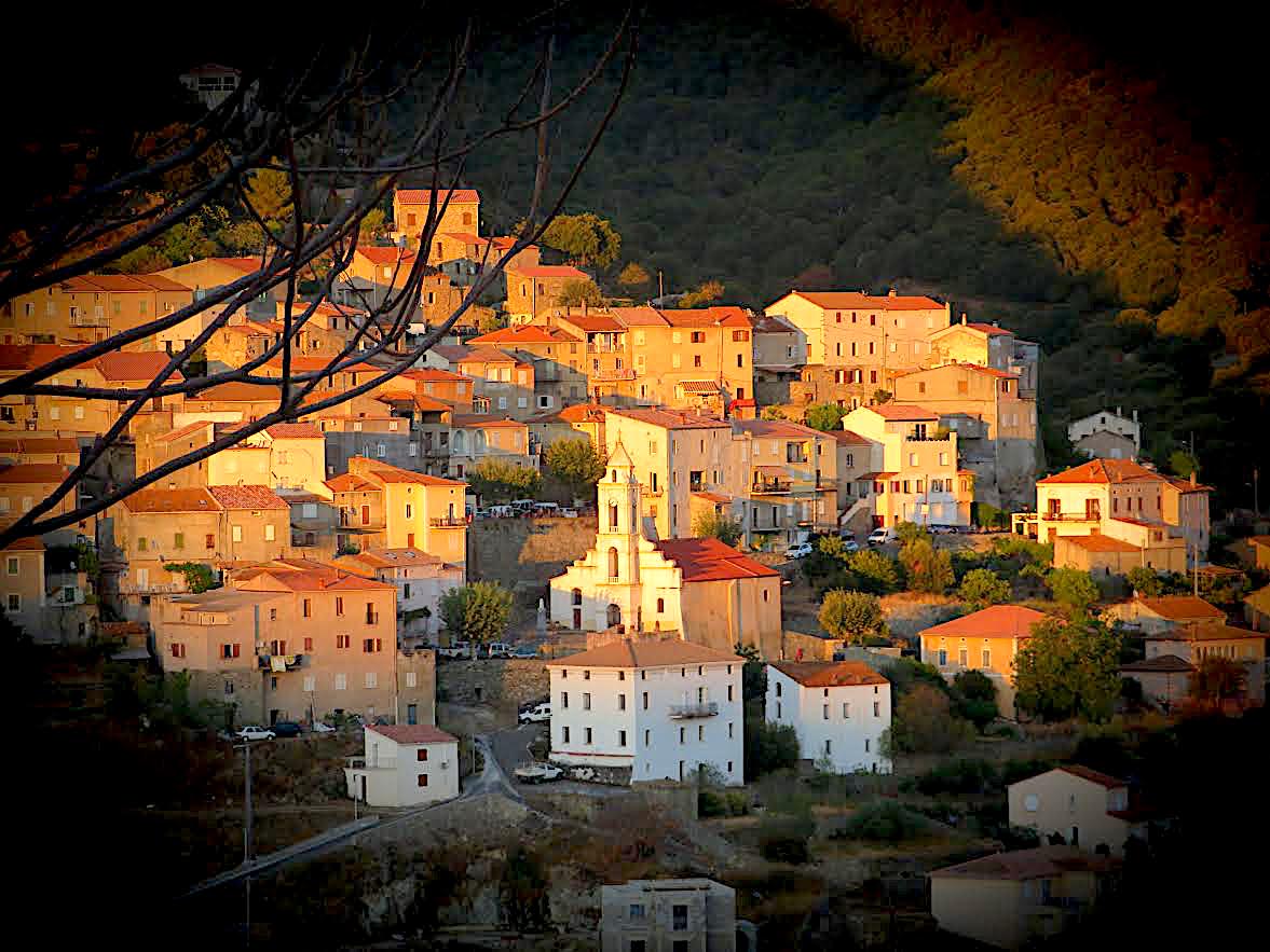 Calata di u sole in Petralba (Françoise Geronimi)