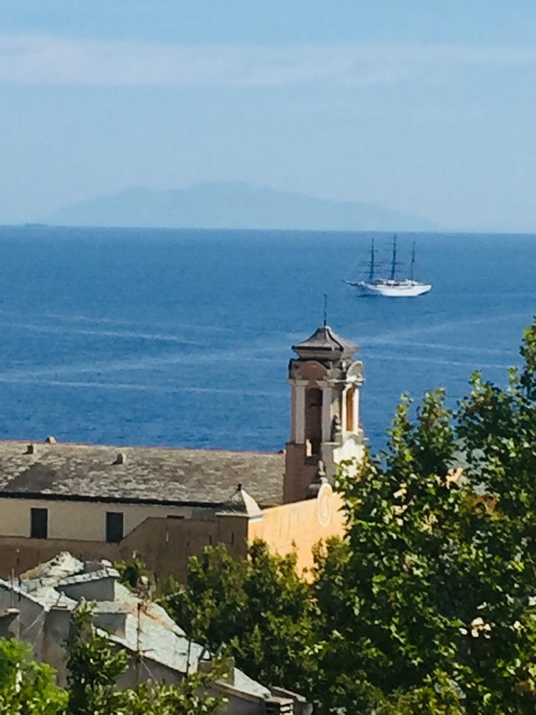 Le Sea Cloud II entre Bonifacio et Bastia