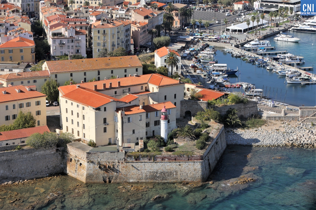 Photo archives CNI - Michel Luccioni