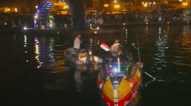 Capture d'écran de l'arrivée des youtubers Carlito et MCFly à Calvi ce mardi à 4 heures