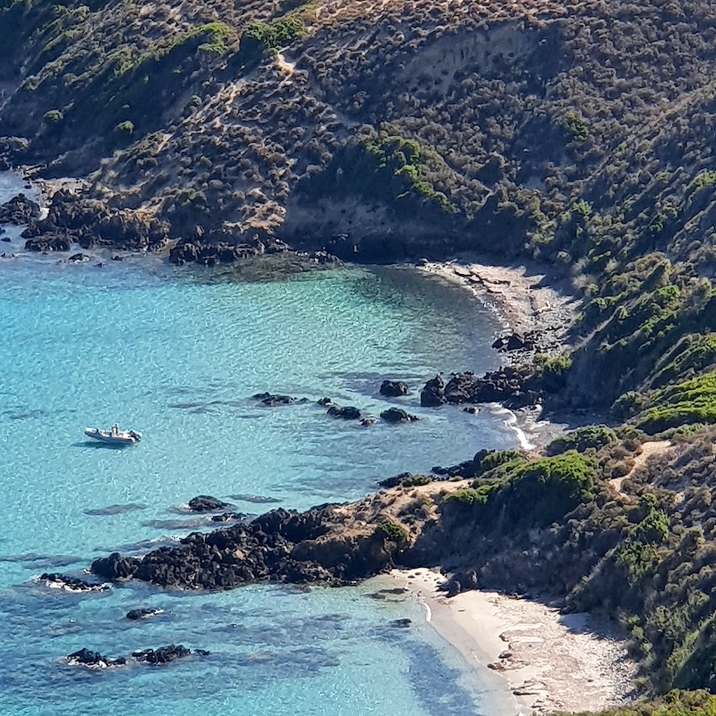 La photo du jour : la belle crique de l'Acciolu