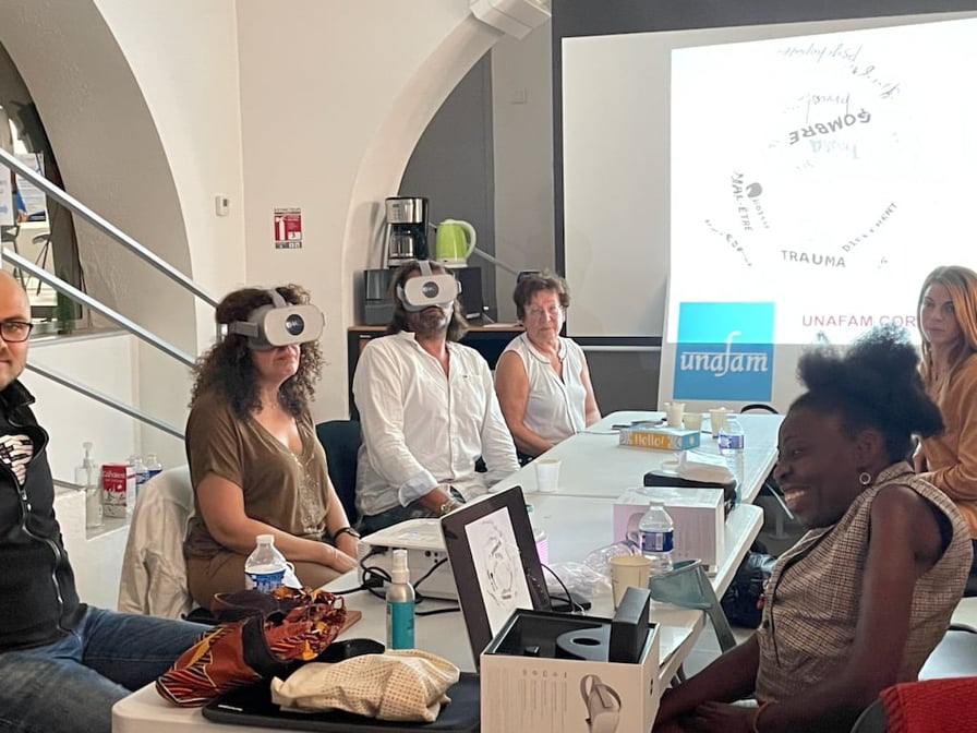 Les bénévoles de l'UNAFAM testent leur atelier d'immersion prévu le samedi 9 octobre à Ajaccio. Crédits Photo : UNAFAM