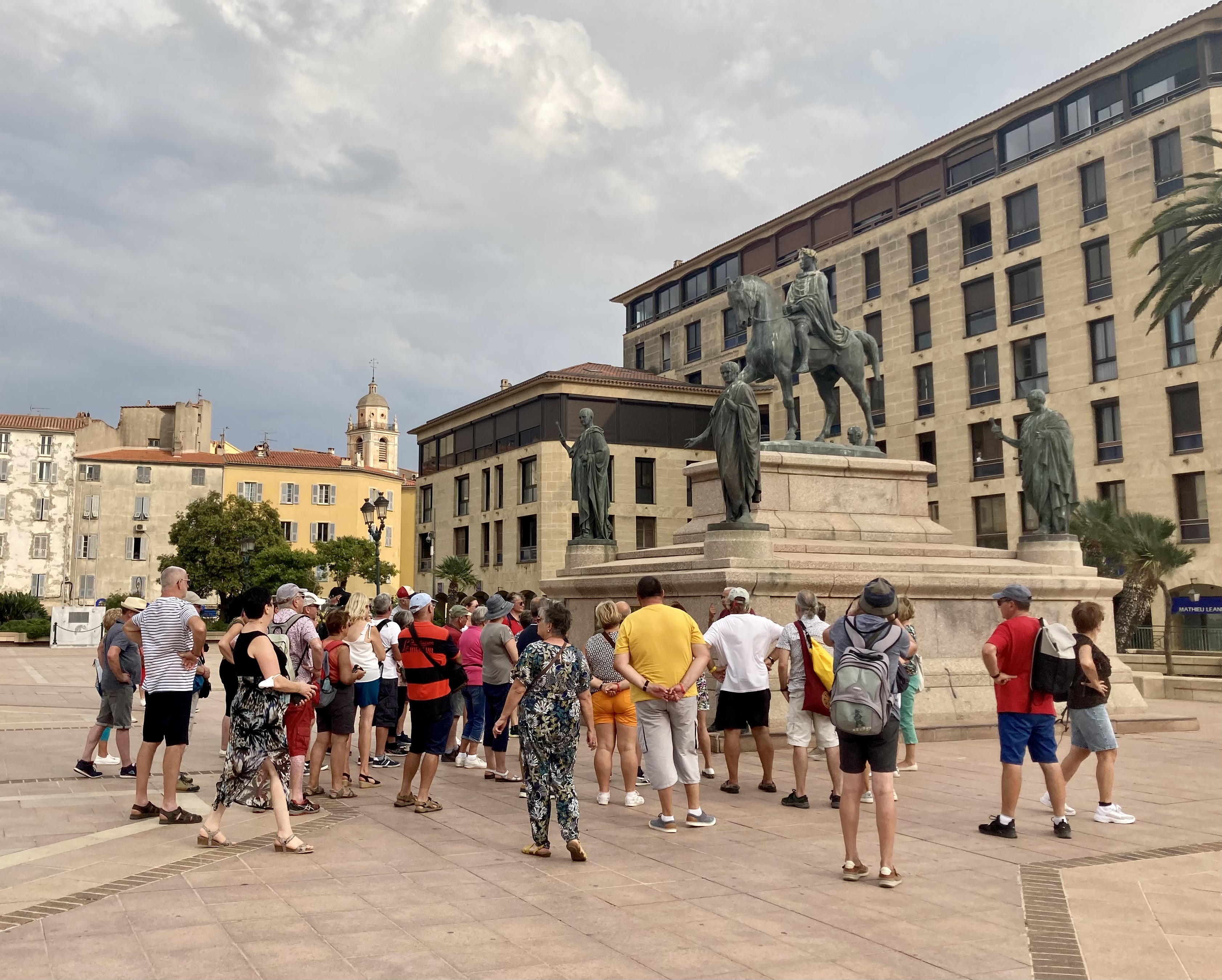 Photo illustration Ajaccio, la statue de Napoléon - Michel Luccioni