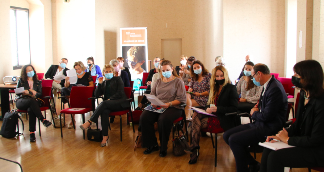 Julie Benetti, Rectrice de la région académique de Corse et Dominique Goutard, Déléguée générale de l'association Capital Filles , ont réuni au rectorat une dizaine d’entreprises, pour le lancement de Capital Filles en Corse : "L’égalité des chances au féminin"