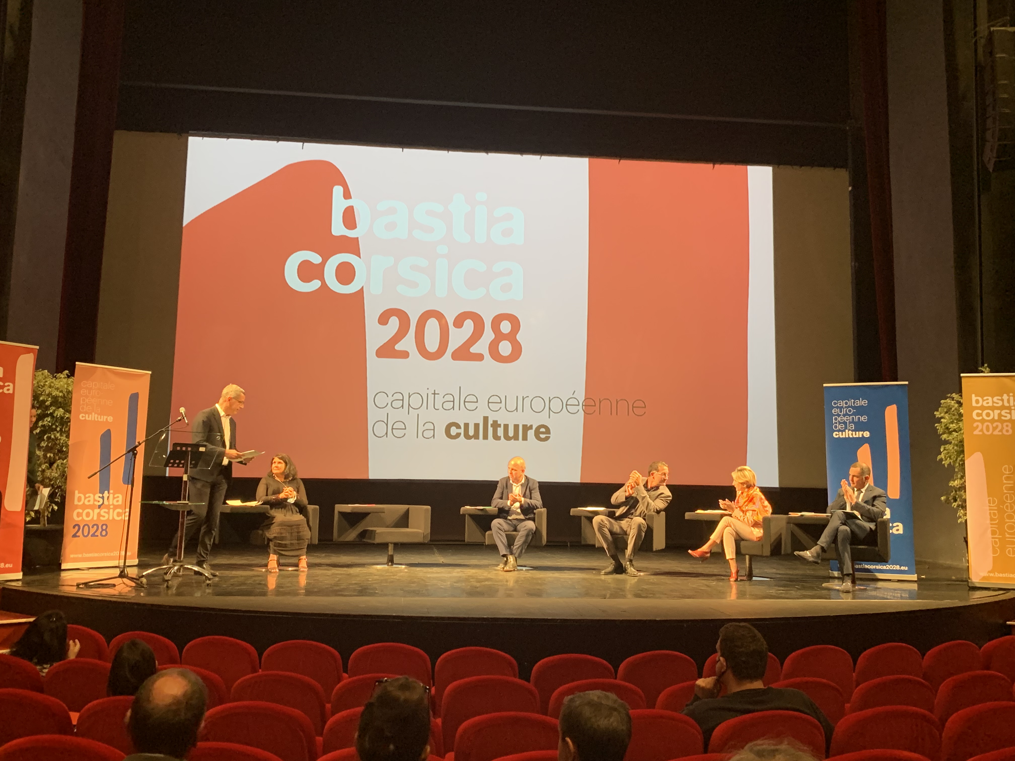 La mairie de Bastia présentait officiellement sa candidature pour tenter d'obtenir en 2028, le label de capitale européenne de la culture