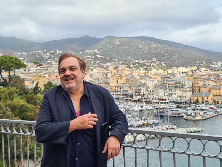 Didier Bourdon a fait le déplacement à Bastia pour défendre le film "Permis de construire" réalisé par Eric Fraticelli. Crédits Photo : Pierre-Manuel Pescetti