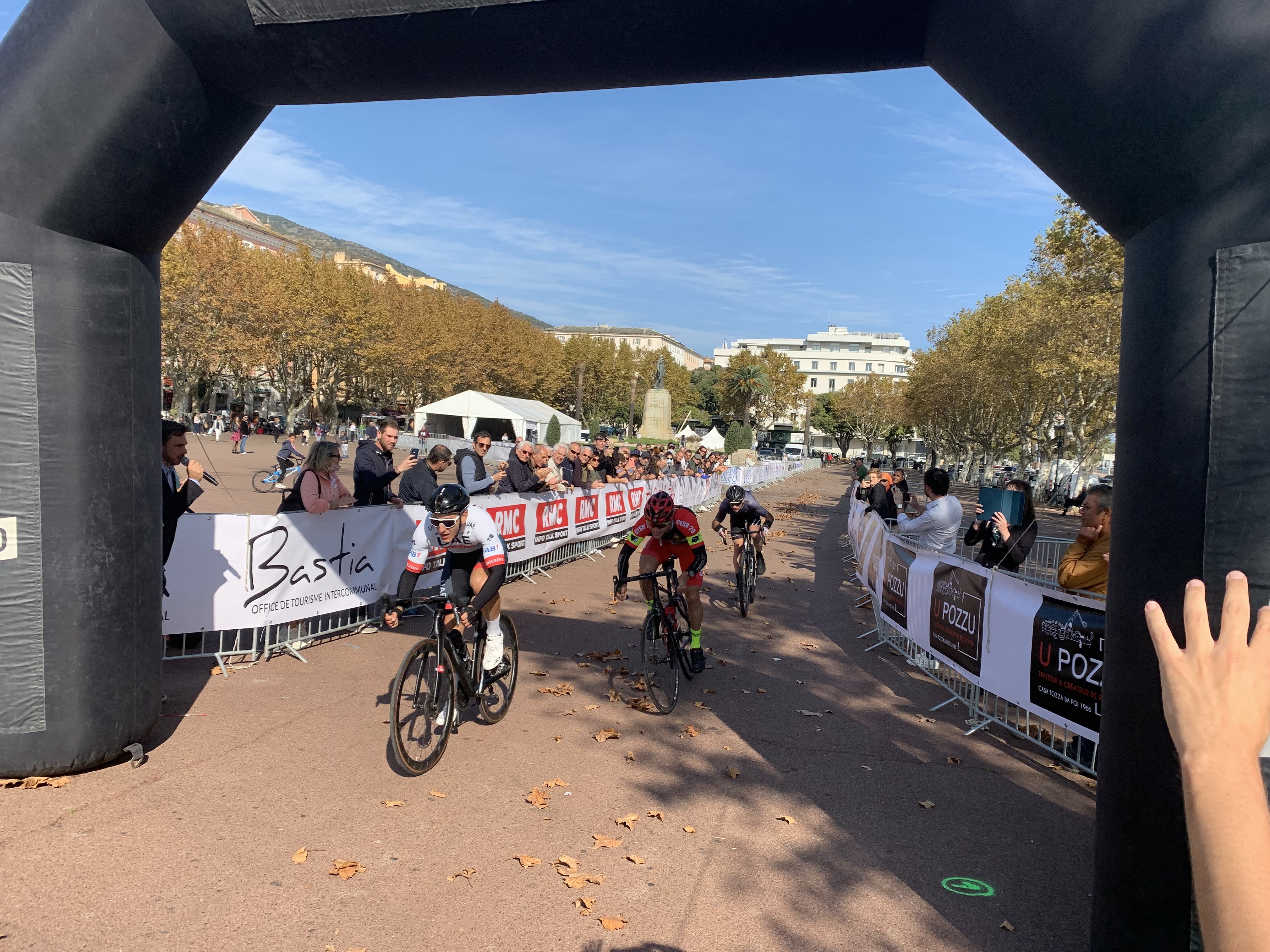 Bastia : Tom Donnenwirth et Angélique Scipilliti vainqueurs de la cyclo Isula Race