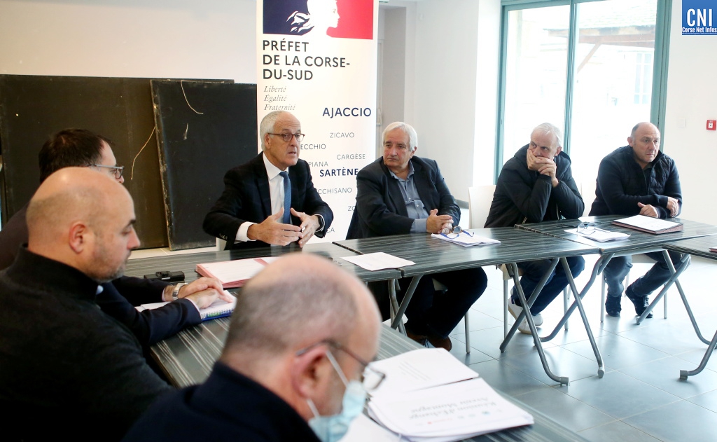 Le Celavu-Prunelli et l'État ont signé ce mercredi 3 novembre, à Bastelica, la convention "Avenir Montagne Ingénierie". Photo : Michel Luccioni