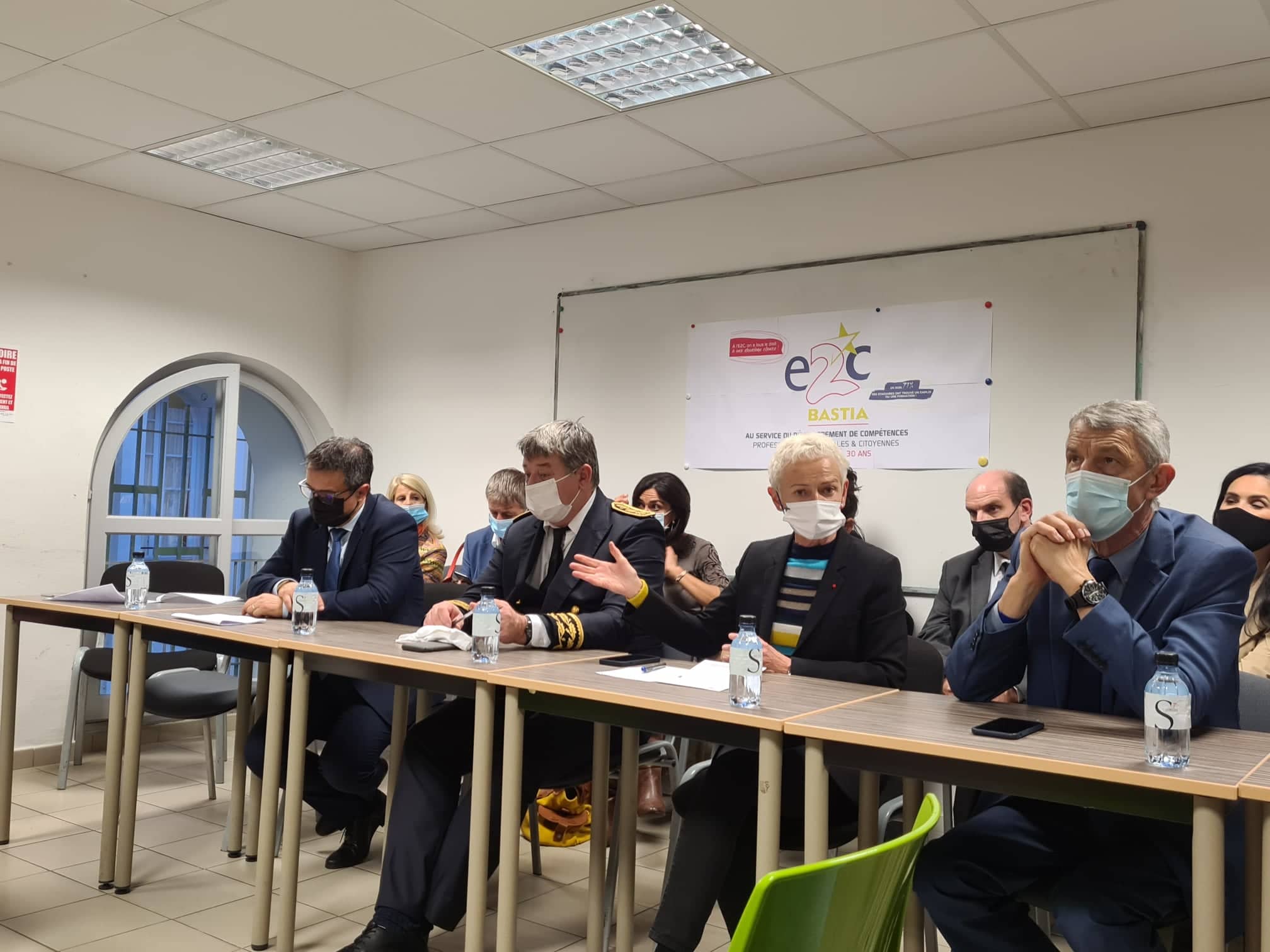 La ministre Brigitte Klinkert a clôturé son séjour corse à Bastia, dans les locaux de l'école de la deuxième chance. Crédits Photo : Pierre-Manuel Pescetti