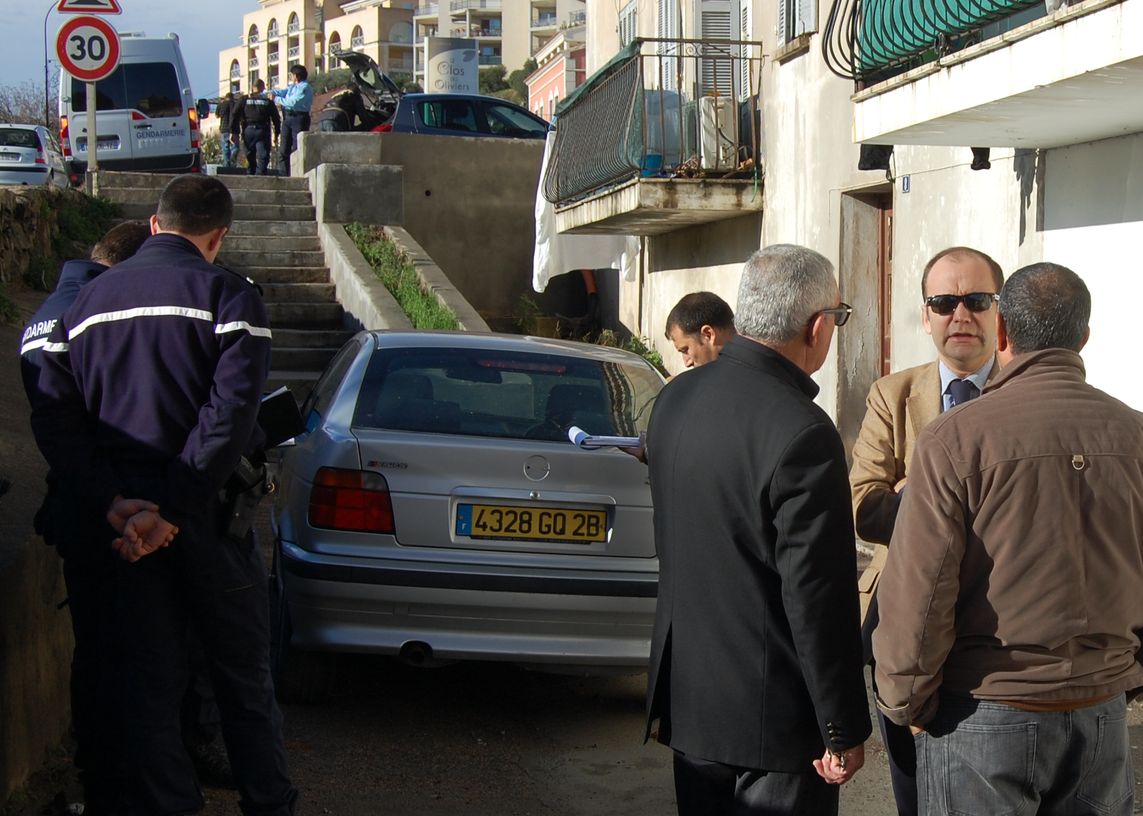 Lieu de culte musulman de L'Ile-Rousse : La tête et la peau du sanglier