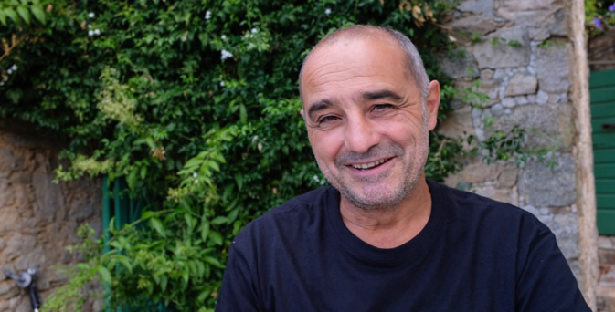 Eric Fraticelli sur le tournage de « Permis de construire »