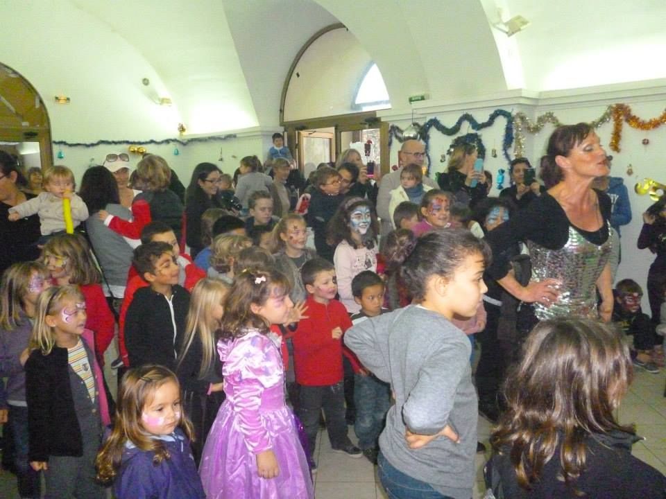 Le Père Noël a répondu à l'invitation de Cal'in Festa à Calenzana