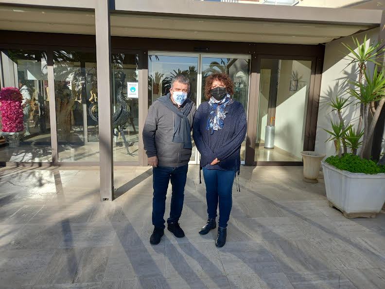 Marie-Martine Quilichini candidate aux prochaines présidentielles, accompagnée de Jean-François Baccarelli, son directeur de campagne