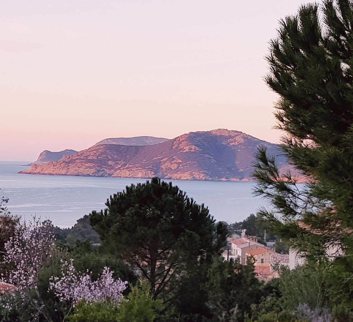 Coucher de soleil sur Galeria (Dominique de Bruxelles)