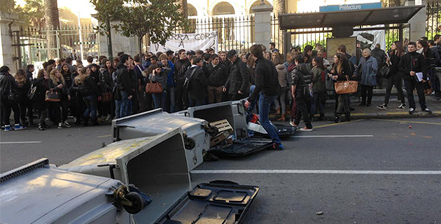 Les jeunes des lycées dans la rue : Pour la défense des droits fondamentaux