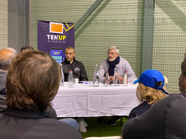 Gilles Mortetton (à droite) attentif aux projets de la ligue corse de Tennis
