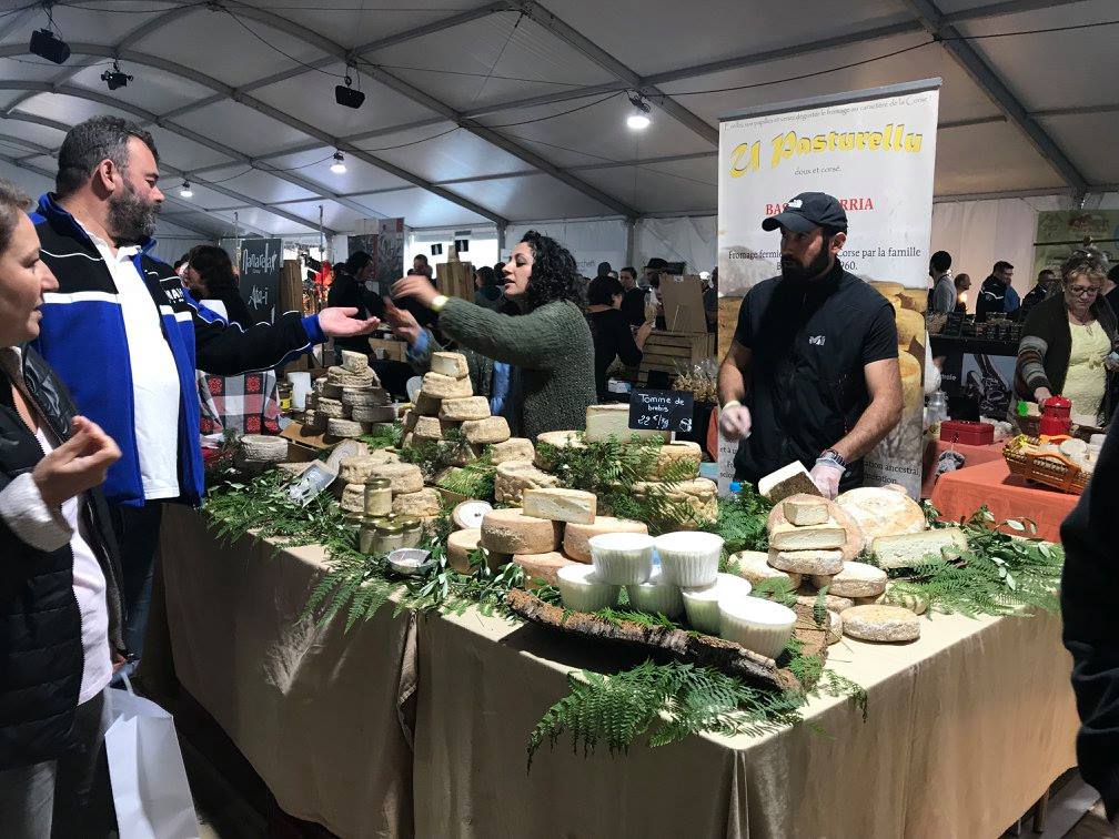 Image archives : fiera di u casgiu