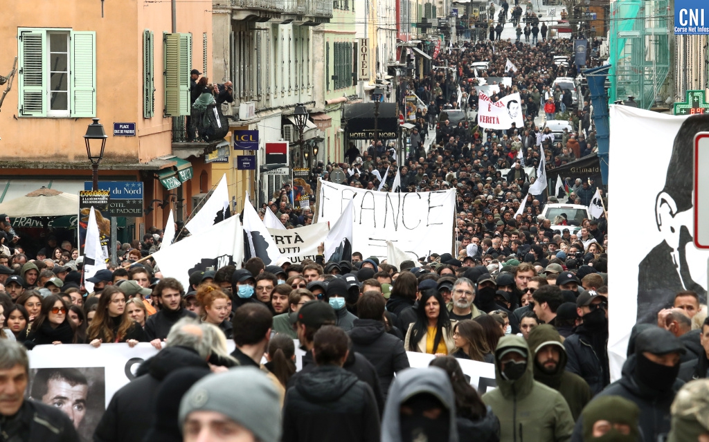 La manifestation sur le cours Paoli, photo Michel Luccioni
