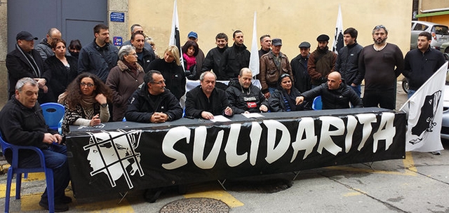Une trentaine de militants se sont rassemblés pour dénoncer la situation carcérale de Charles Pieri. (DR)